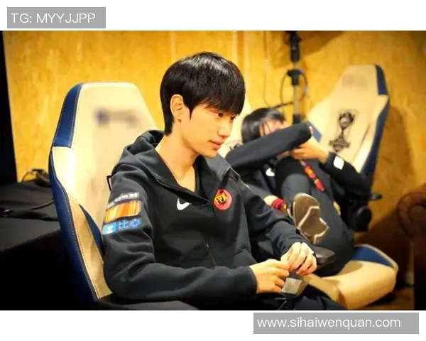 2026电竞新闻全球挑战赛中FPX展现卓越耐力表现的深度分析与点评